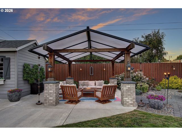 610 Nw 79TH St, Vancouver, WA 98665