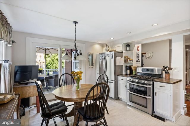 1583 HAINESPORT MOUNT LAUREL RD, Mount Laurel, NJ 08054