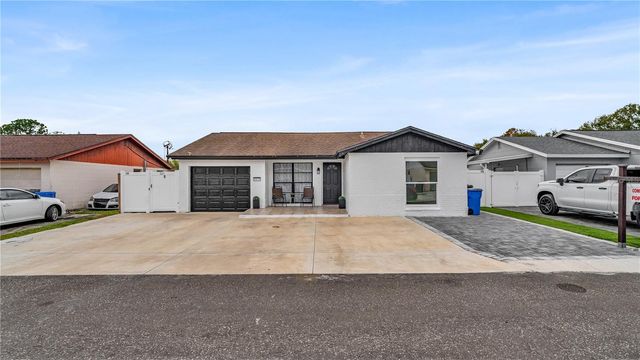 8912 SABODA COURT, Tampa, FL 33634