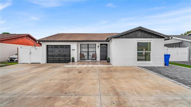 8912 SABODA COURT, Tampa, FL 33634