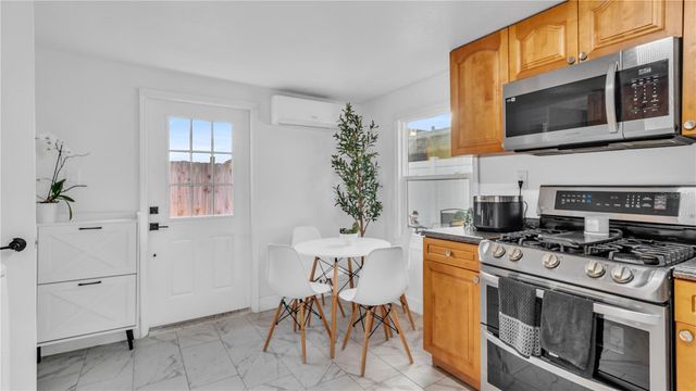 8912 SABODA COURT, Tampa, FL 33634