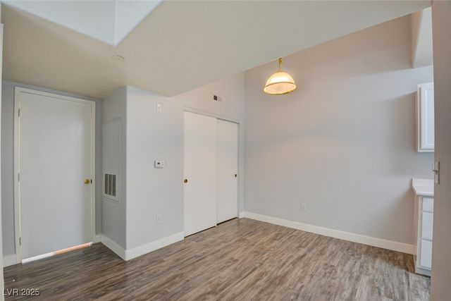 950 Seven Hills Drive 222, Henderson, NV 89052