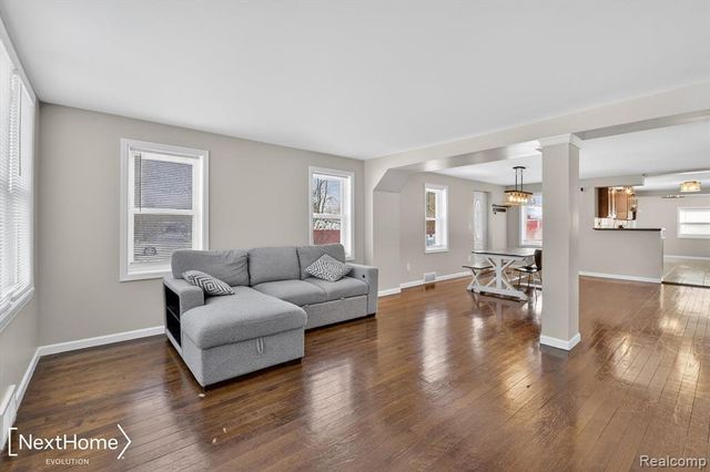 42205 E Huron River Drive, Van Buren, MI 48111