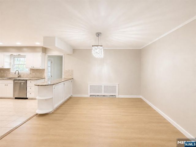 204 Kensington Avenue, Norwood, NJ 07648