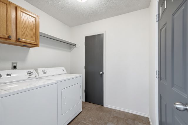 8927 N 151st East Avenue, Owasso, OK 74055