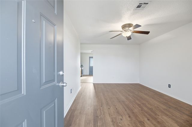 8927 N 151st East Avenue, Owasso, OK 74055