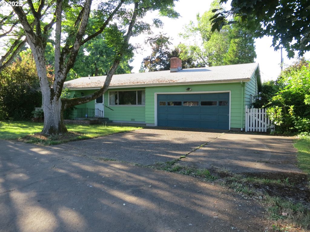 50 ALLEN Ave, Springfield, OR 97477