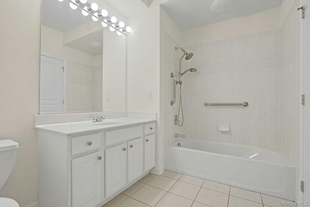 32 N De Baun Avenue 207, Suffern, NY 10901