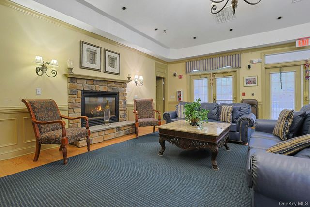 32 N De Baun Avenue 207, Suffern, NY 10901