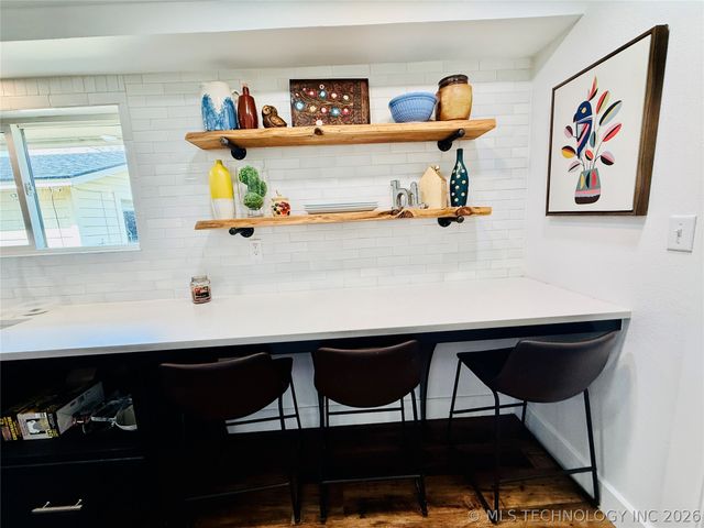 410 S 4th, Hartshorne, OK 74547