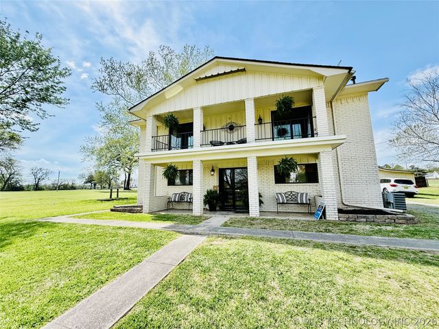 410 S 4th, Hartshorne, OK 74547