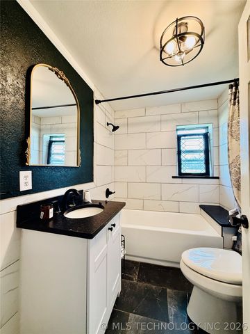 410 S 4th, Hartshorne, OK 74547