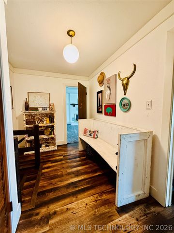 410 S 4th, Hartshorne, OK 74547