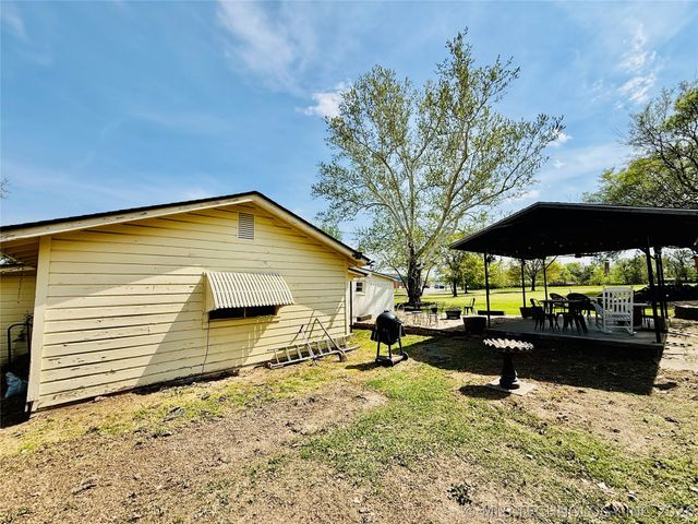410 S 4th, Hartshorne, OK 74547