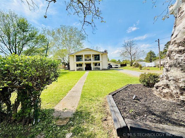 410 S 4th, Hartshorne, OK 74547