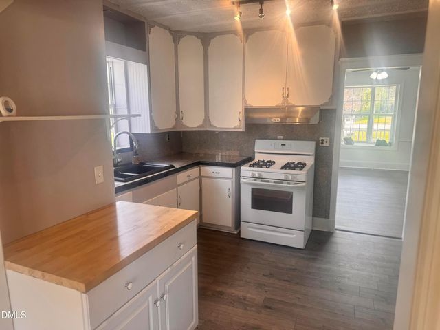 416 Reams Avenue, Roxboro, NC 27573