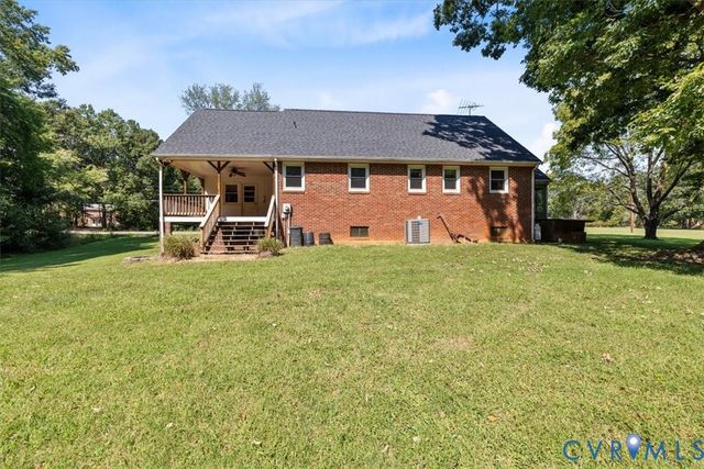 3577 Old Buckingham Rd, Powhatan, VA 23139