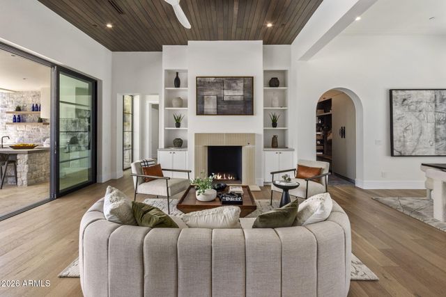 5935 E CALLE TUBERIA --, Phoenix, AZ 85018