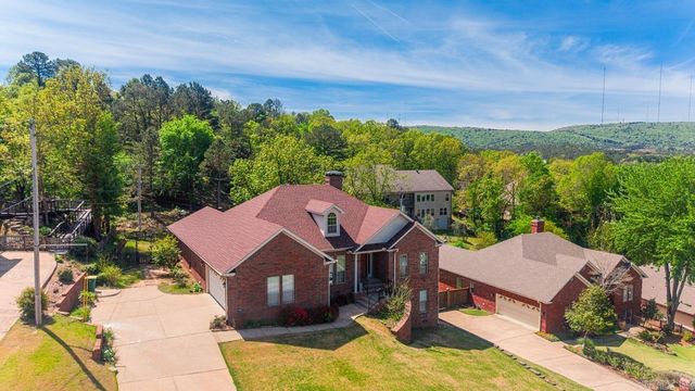 27 Calumet Road, Little Rock, AR 72223