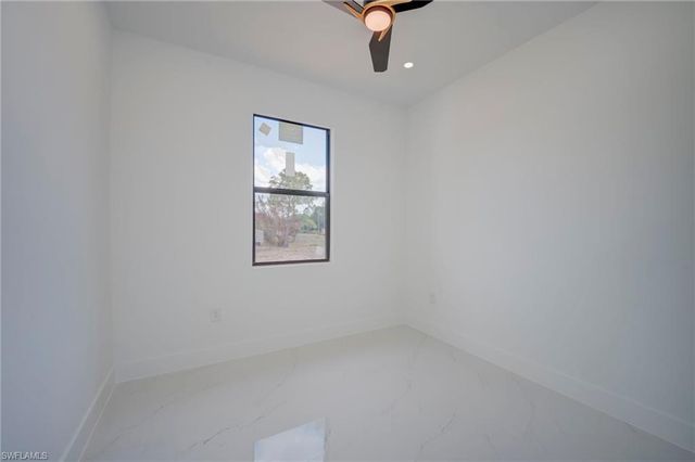 1002 Pine AVE, Lehigh Acres, FL 33972