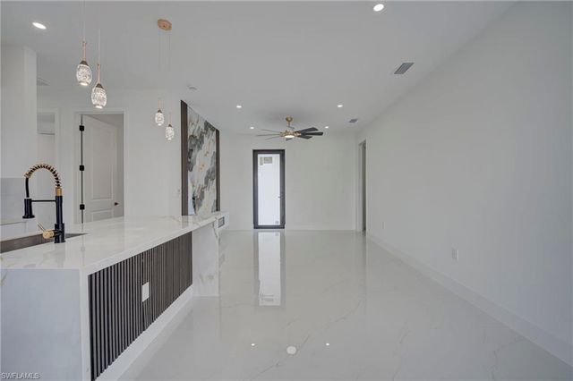 1002 Pine AVE, Lehigh Acres, FL 33972