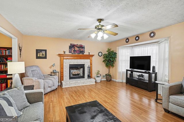 324 Stonecutters Cove, Stockbridge, GA 30281