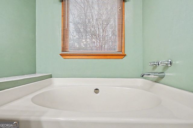 324 Stonecutters Cove, Stockbridge, GA 30281