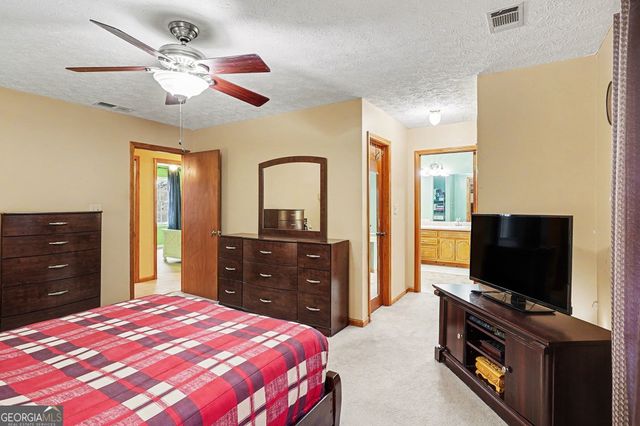 324 Stonecutters Cove, Stockbridge, GA 30281