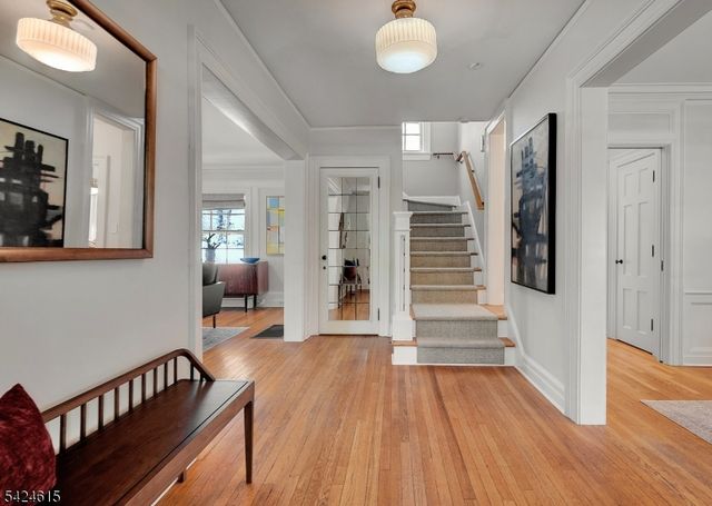 5 North Ter, Maplewood Twp., NJ 07040