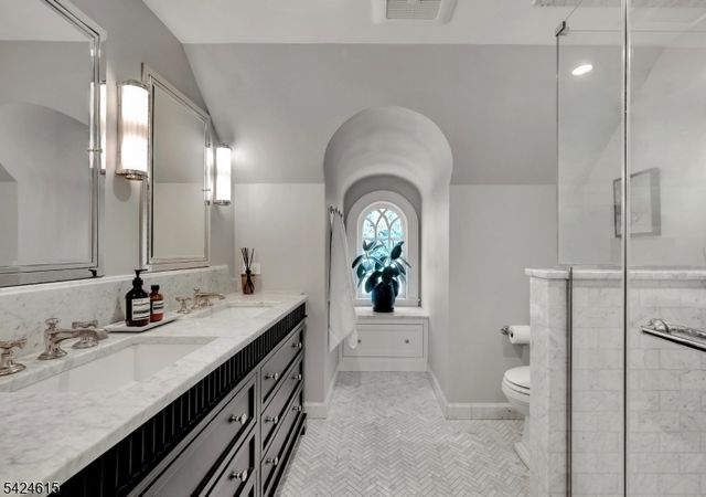 5 North Ter, Maplewood Twp., NJ 07040