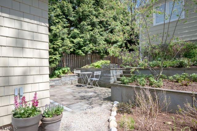 5 North Ter, Maplewood Twp., NJ 07040