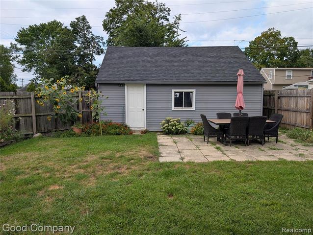 3303 Cummings Avenue, Royal Oak, MI 48073