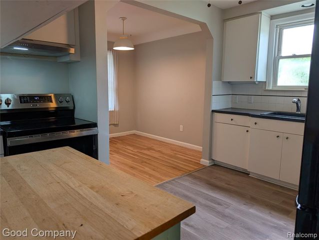 3303 Cummings Avenue, Royal Oak, MI 48073