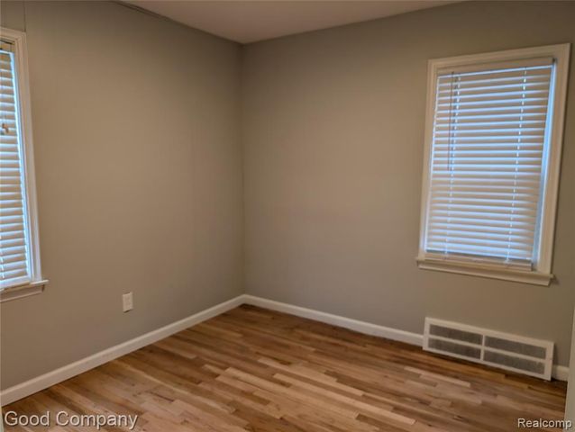 3303 Cummings Avenue, Royal Oak, MI 48073