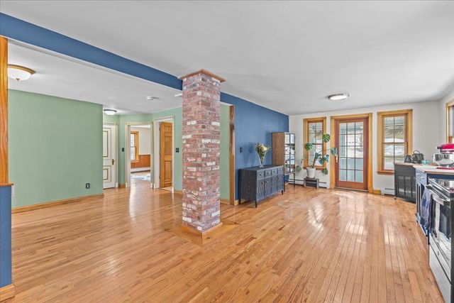 7465 VT Route 100 B, Moretown, VT 05660