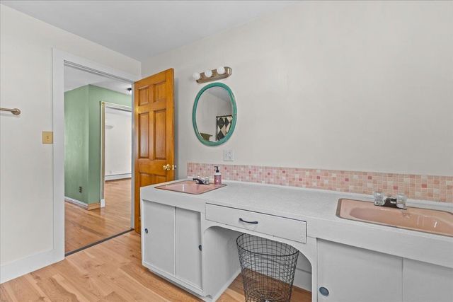 7465 VT Route 100 B, Moretown, VT 05660