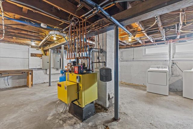 7465 VT Route 100 B, Moretown, VT 05660