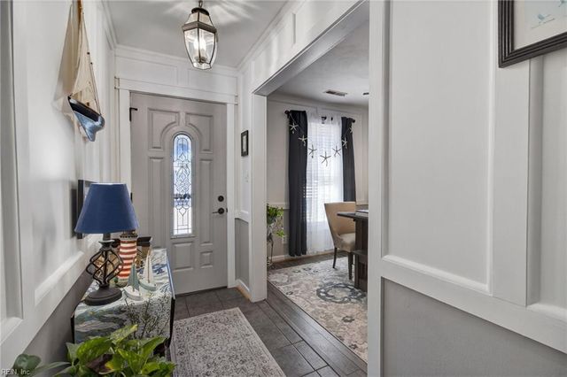 1116 Lowland Cottage LN, Virginia Beach, VA 23454