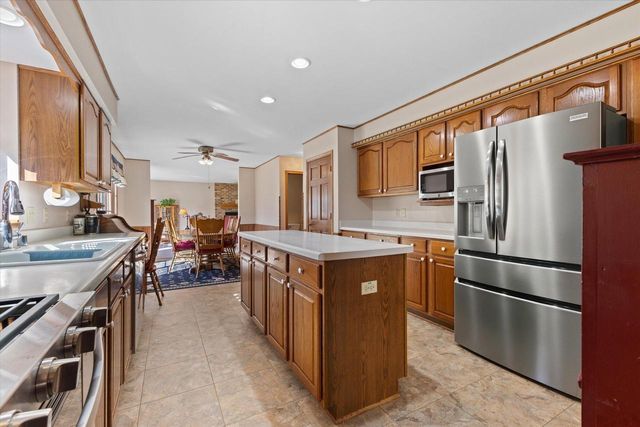 2225 2nd STREET, Kenosha, WI 53140