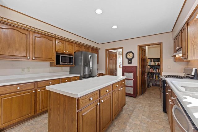 2225 2nd STREET, Kenosha, WI 53140