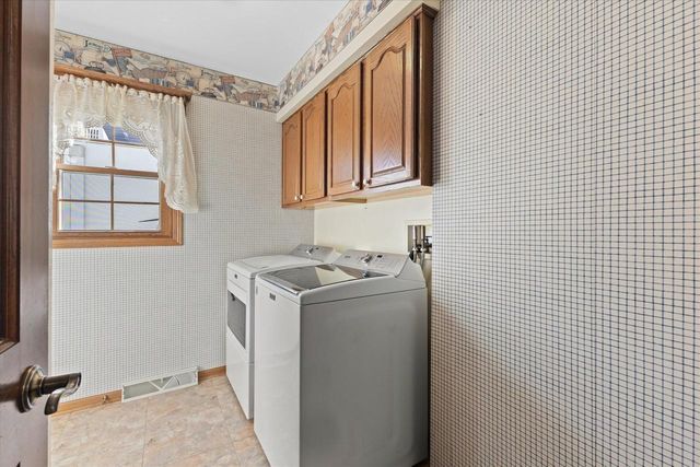 2225 2nd STREET, Kenosha, WI 53140