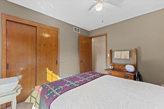 2225 2nd STREET, Kenosha, WI 53140