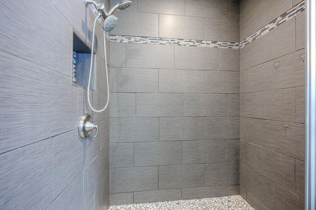 657 Frohn Road SE, Frohn Twp, MN 56601