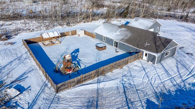 657 Frohn Road SE, Frohn Twp, MN 56601