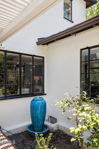 2437 Lambert Drive, Pasadena, CA 91107