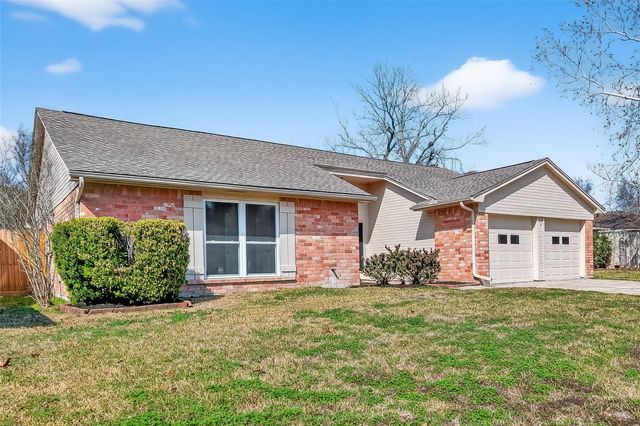 2306 Whitman Way Drive, Friendswood, TX 77546