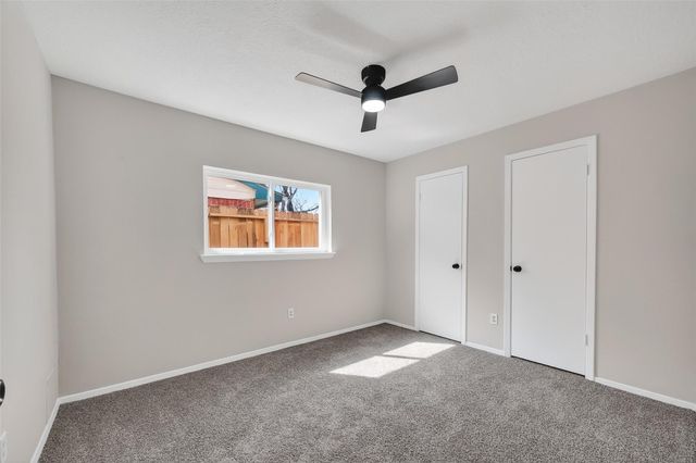 2306 Whitman Way Drive, Friendswood, TX 77546