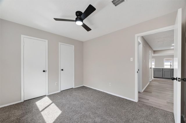 2306 Whitman Way Drive, Friendswood, TX 77546