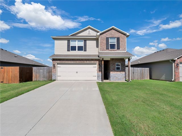 635 Woodcreek Loop, Lowell, AR 72745