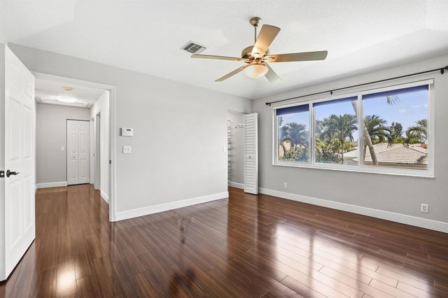 6878 NW 33rd Street, Margate, FL 33063